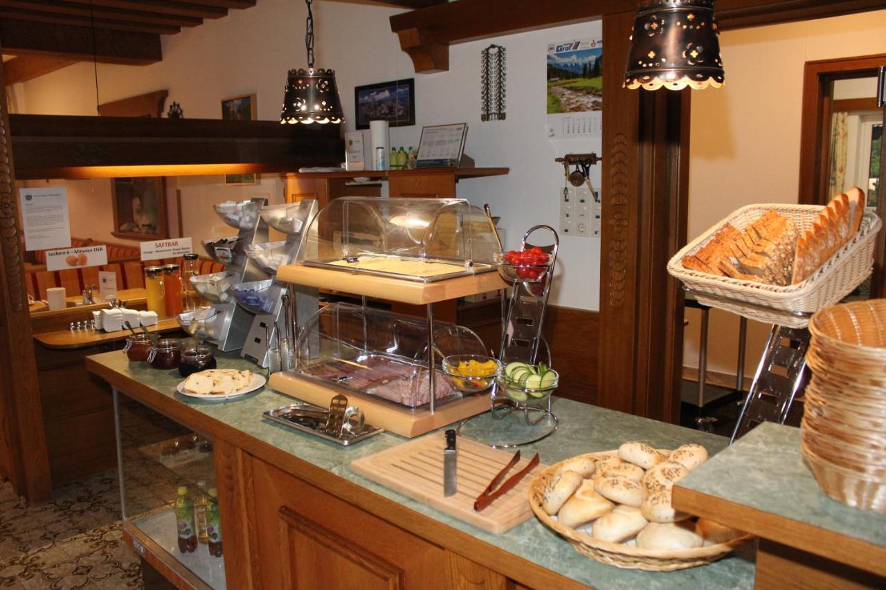 Hotel Garni Waldhof - Wohlfuehlen Am Lech Stanzach Kültér fotó