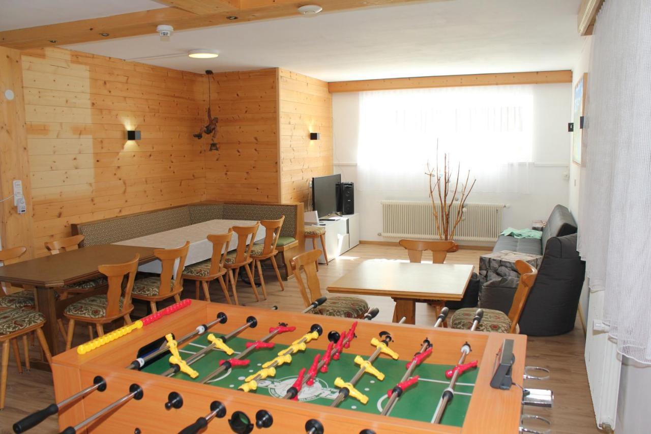Hotel Garni Waldhof - Wohlfuehlen Am Lech Stanzach Kültér fotó