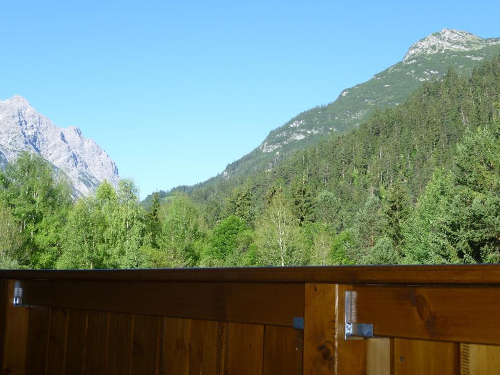 Hotel Garni Waldhof - Wohlfuehlen Am Lech Stanzach Szoba fotó